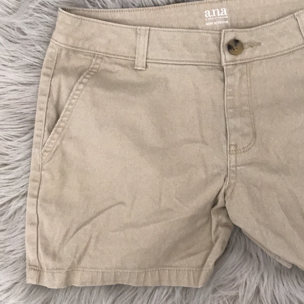 ❤️3X20 a.n.a Twill Shorts Women's Tan Chino Shorts | 6 - Picture 3 of 12